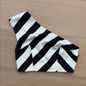 Kendall & Kylie Monochrome One-Shoulder Top